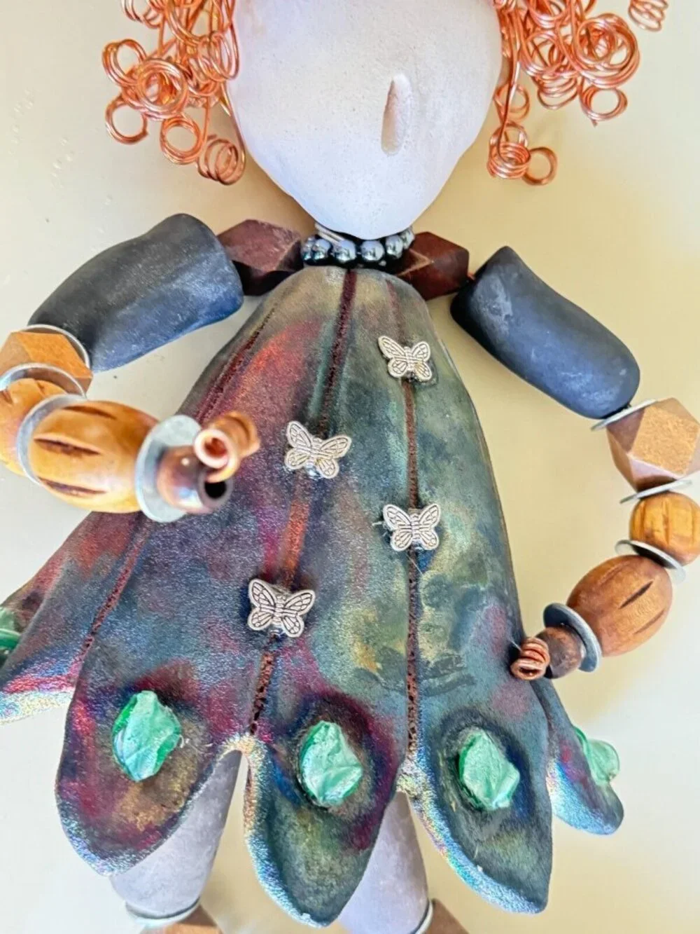 Unbranded raku art